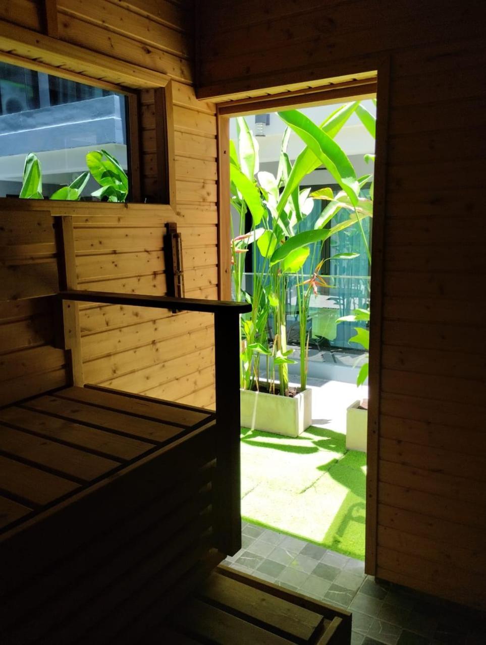 Двух-Комнатная Квартира В Кондоминимуме "Tropikal Garden" Pattaya Exterior photo